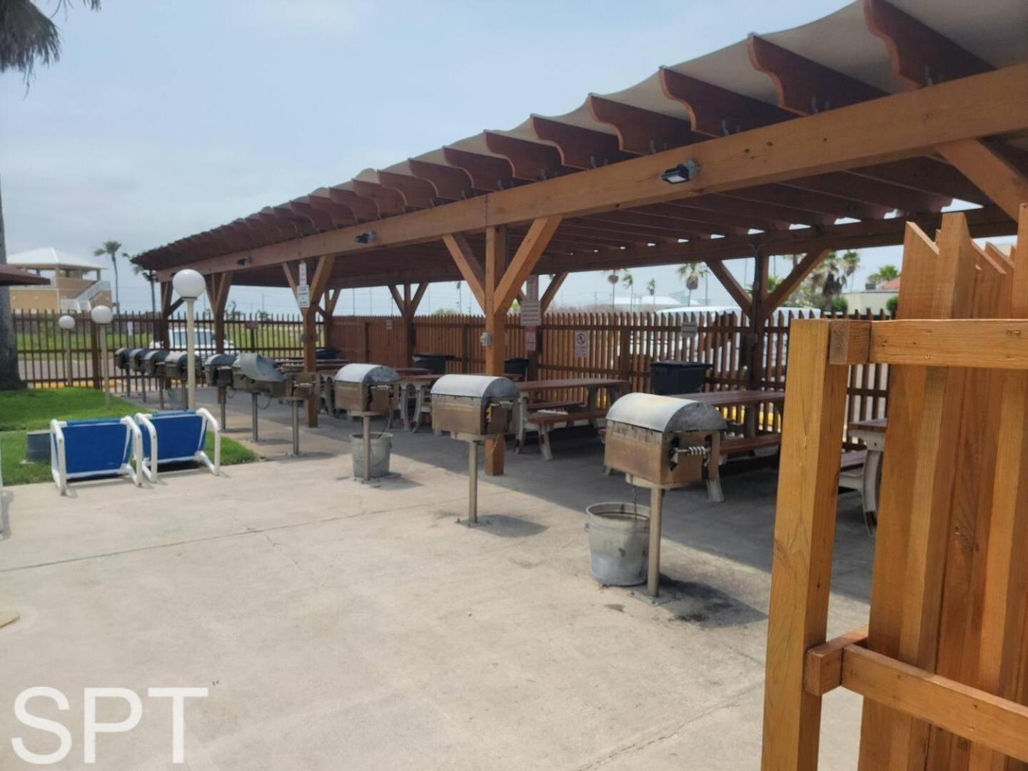 Beach Access Condo With Pool, Hot Tub Area & Bbq - Gulfview I - Unit 213 Юг Падре Айленд Экстерьер фото